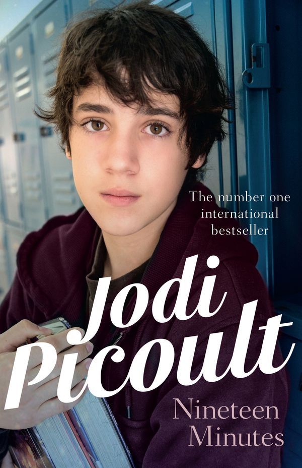 Cover Art for 9781760112745, Nineteen Minutes by Jodi Picoult