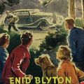 Cover Art for 9780340033623, Five Get into Trouble by Enid Blyton