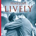 Cover Art for 9780886194390, Consequences by Penelope Lively