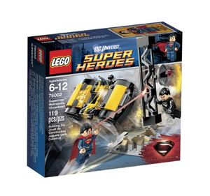 Cover Art for 0673419190404, Superman Metropolis Showdown Set 76002 by LEGO