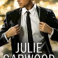 Cover Art for 9780451469489, Wired by Julie Garwood