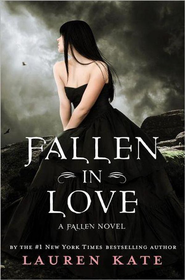 Cover Art for 9780385742610, Fallen in Love by Lauren Kate